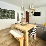 Apartment Trauko Flat Parking 15 Euros X Day Ebi01313 *