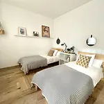 Trauko Flat Parking 15 Euros X Day Ebi01313 Apartment *