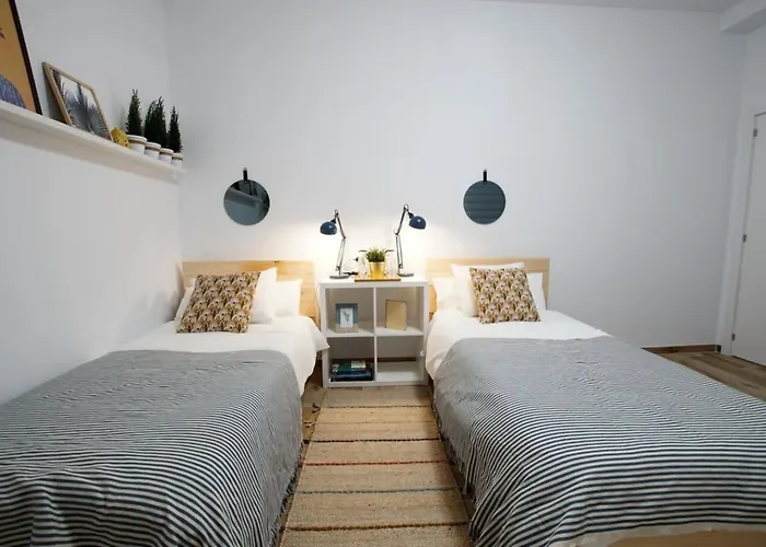 Trauko Flat Parking 15 Euros X Day Ebi01313