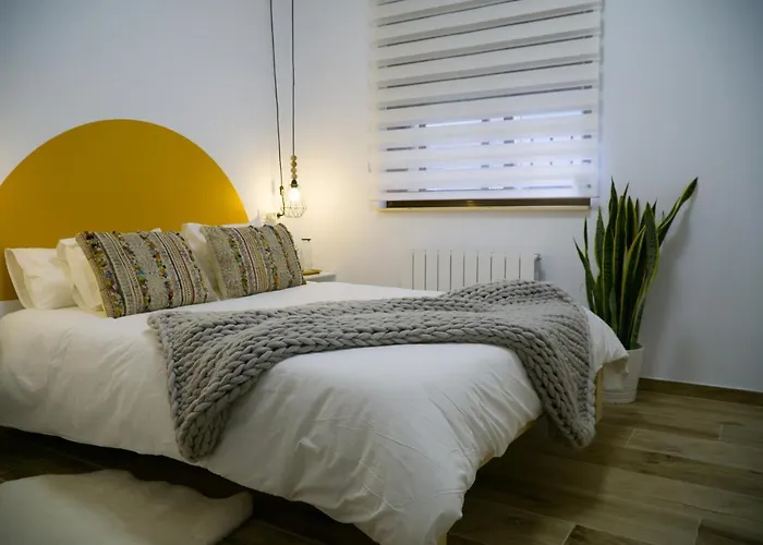 Trauko Flat Parking 15 Euros X Day Ebi01313